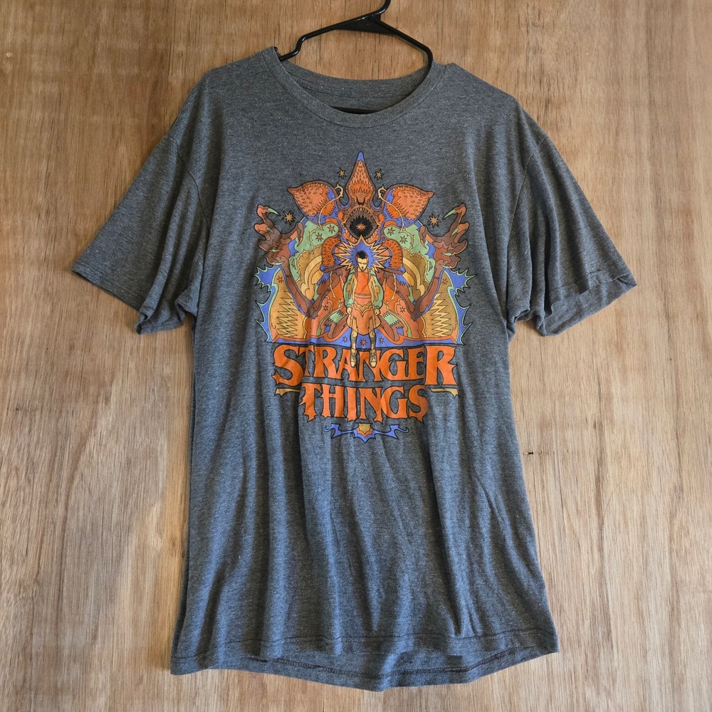 Stranger Things Shirt Mens XL Grey Eleven Demogorgon Graphic Print Netflix Tee